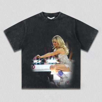 Sabrina Carpenter tee 4.0