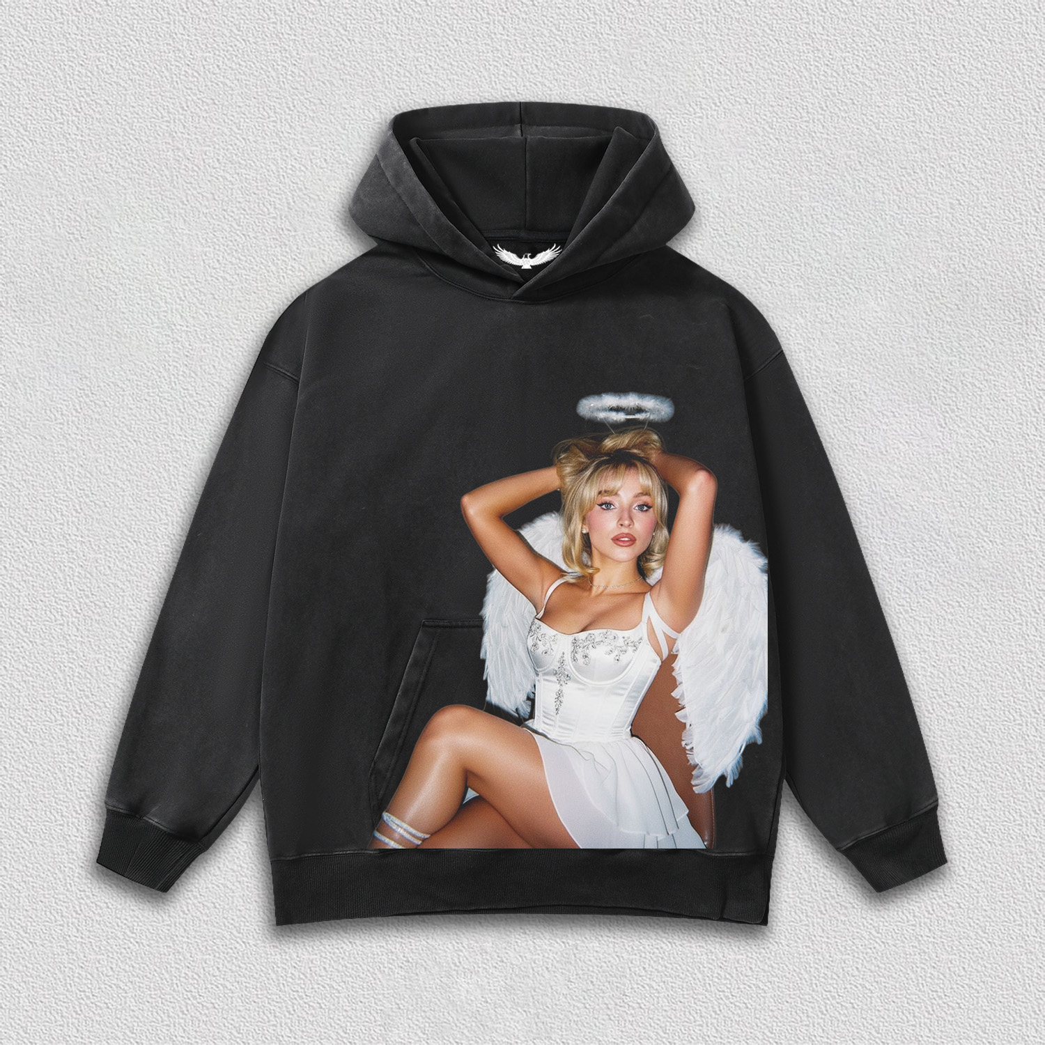 SABRINA CARPENTER 12.19