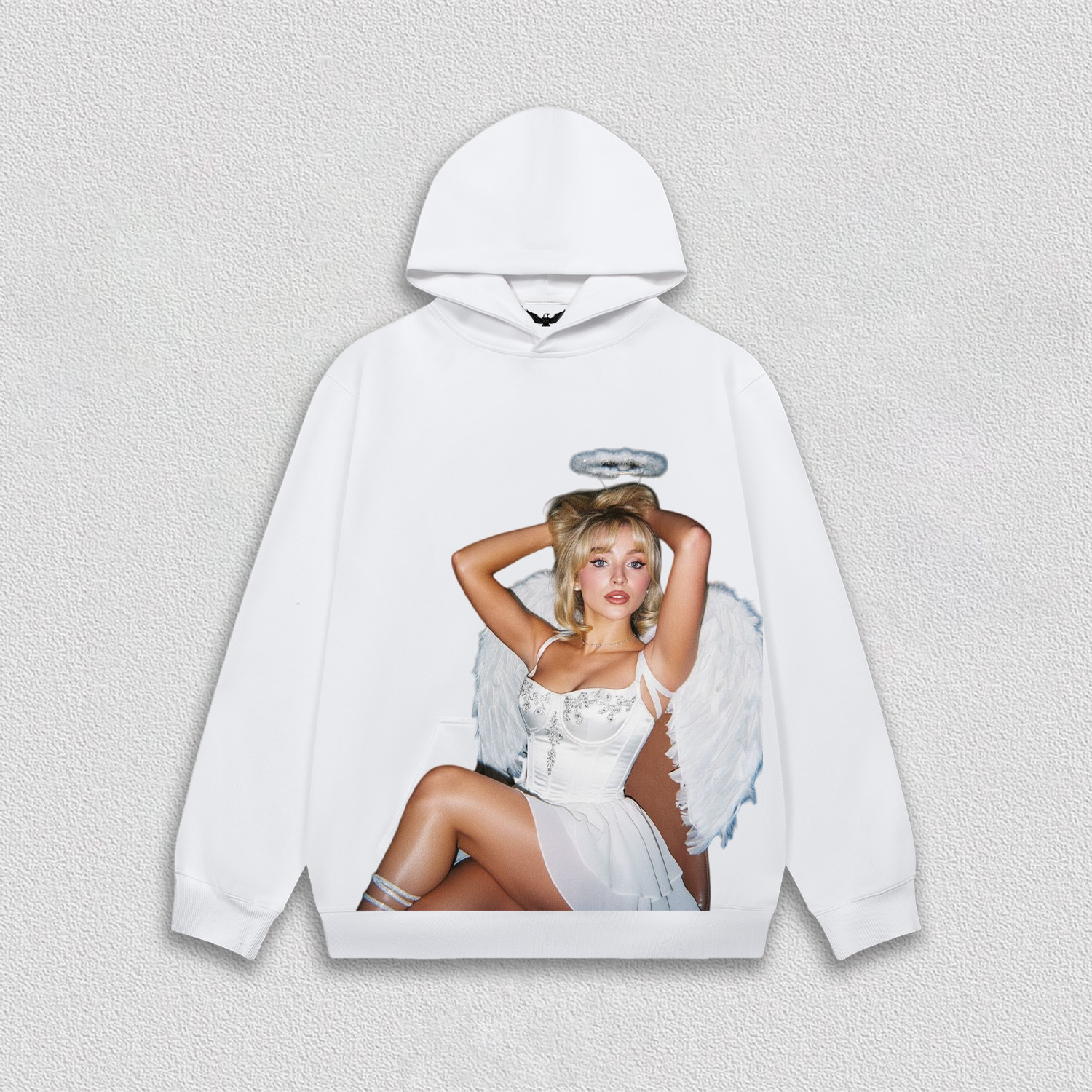 SABRINA CARPENTER 12.19