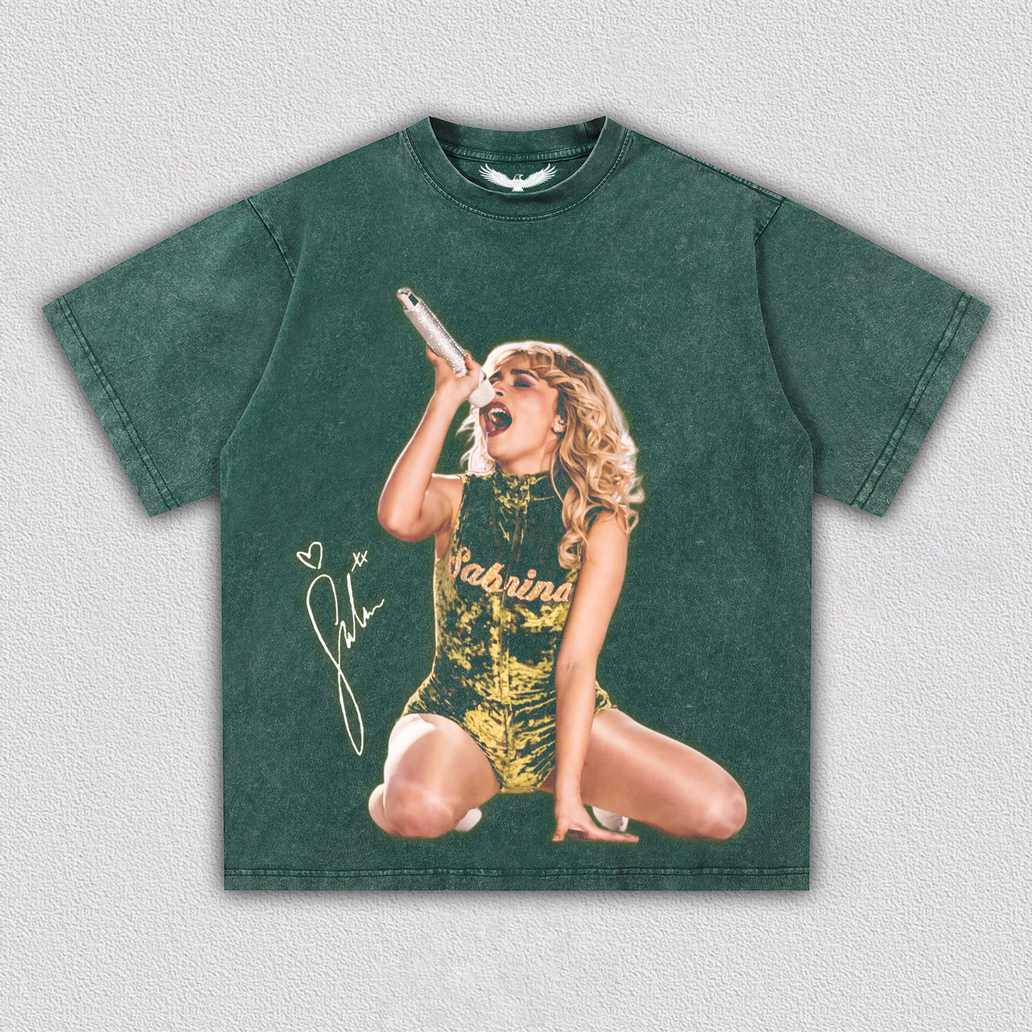 Sabrina carpenter tee T2