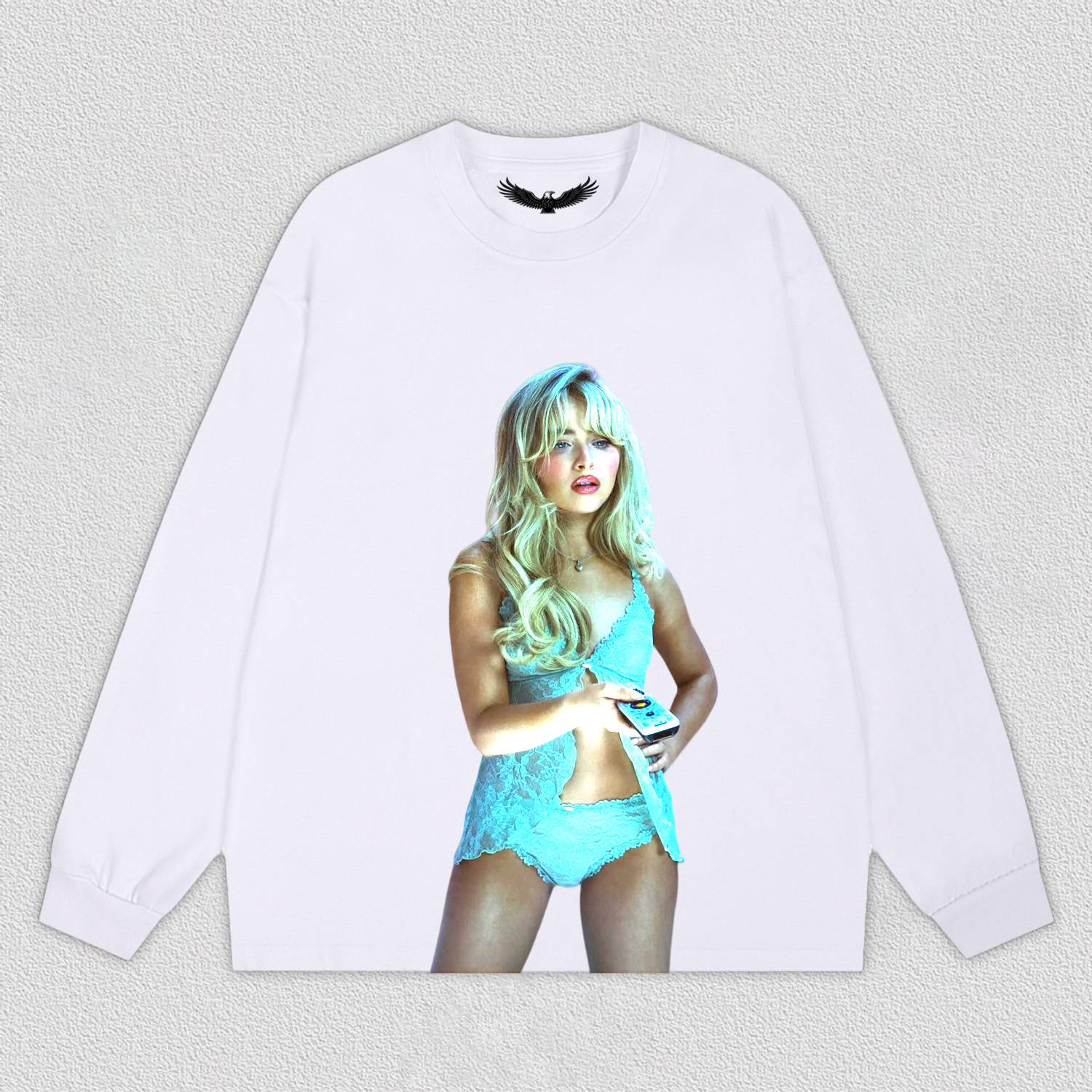 Sabrina Carpenter tee 3.16