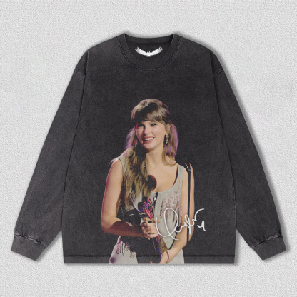 Taylor Swift iheartradioawards Tee 2.0