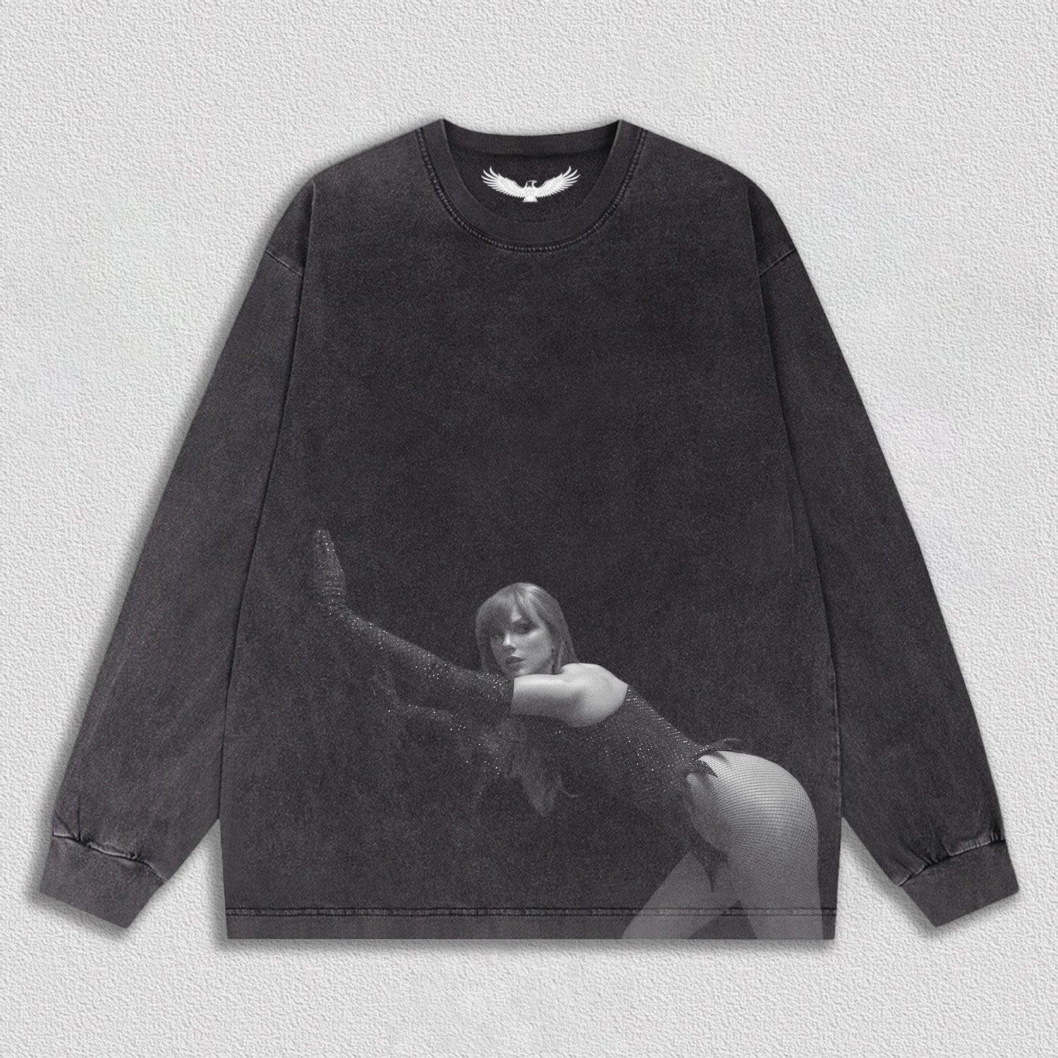 Taylor swift TEE 8.18