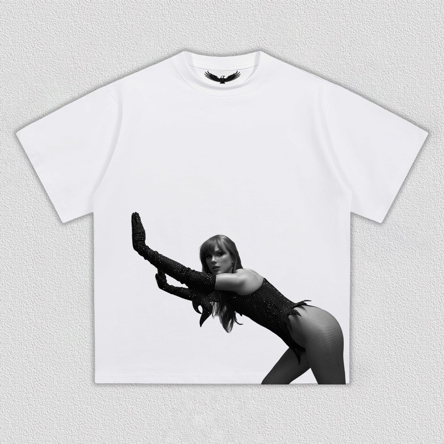 Taylor swift TEE 8.18
