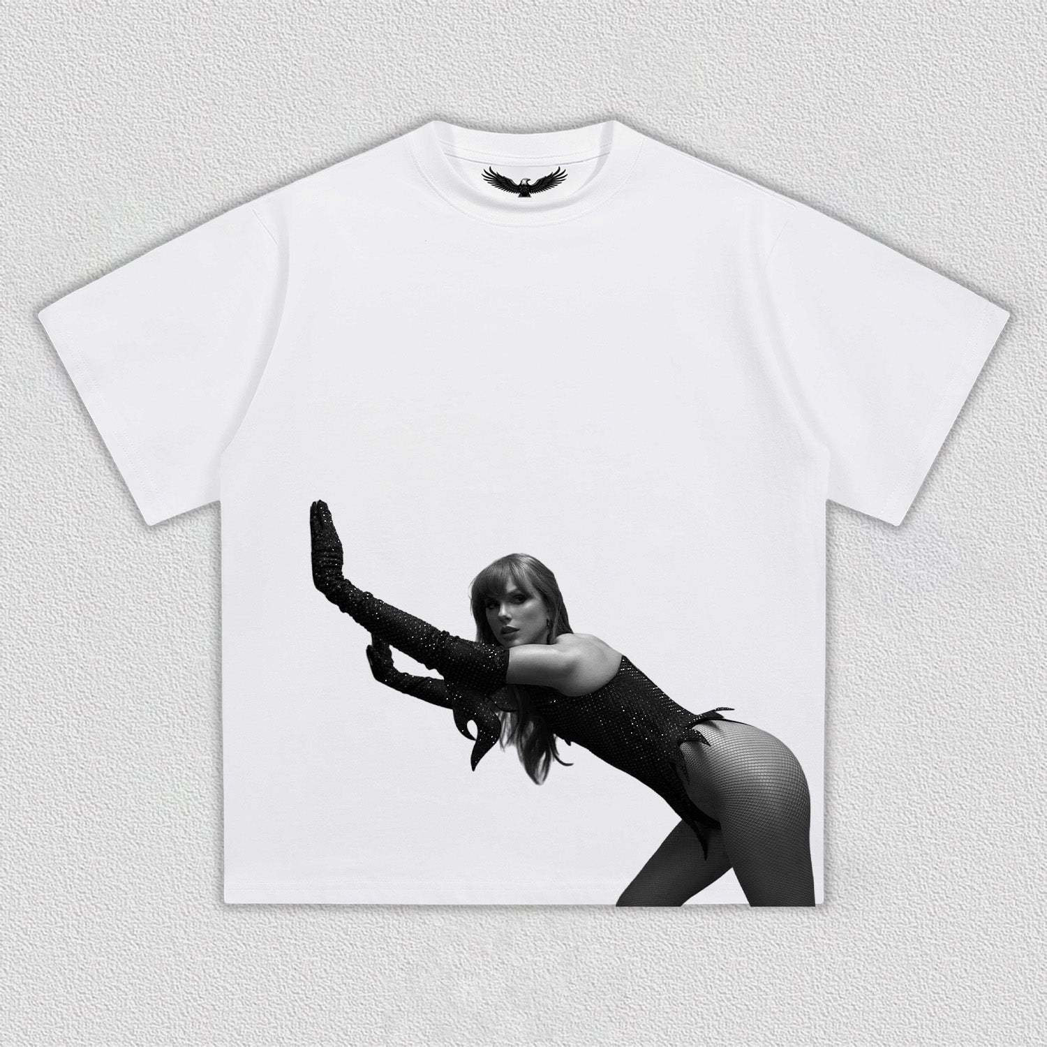 Taylor swift TEE 8.18