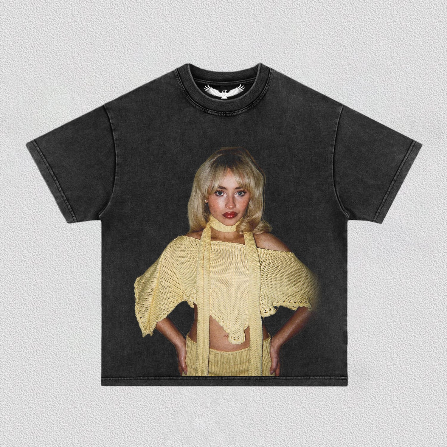 Sabrina Carpenter 6.6