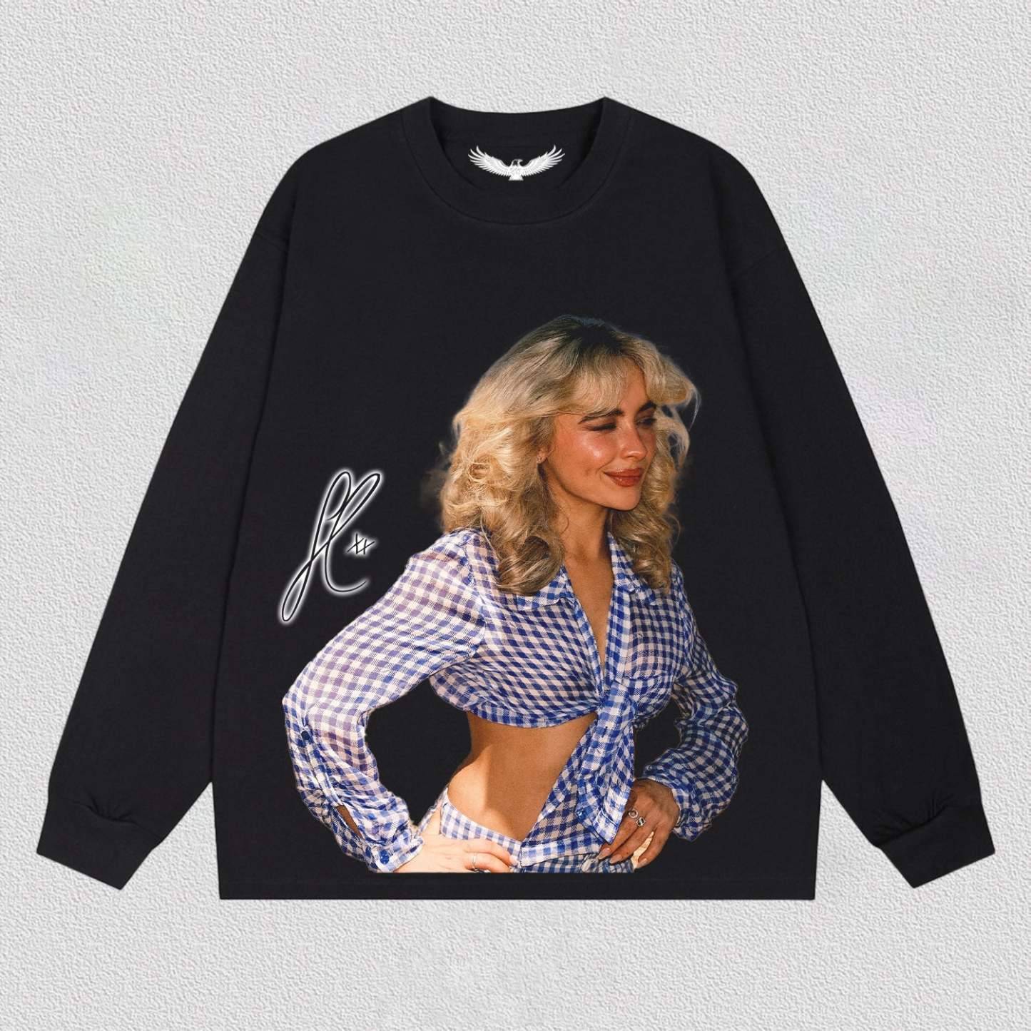 Sabrina Carpenter 2025-6.6-sign