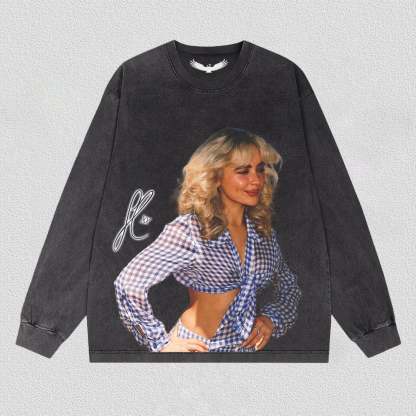 Sabrina Carpenter 2025-6.6-sign