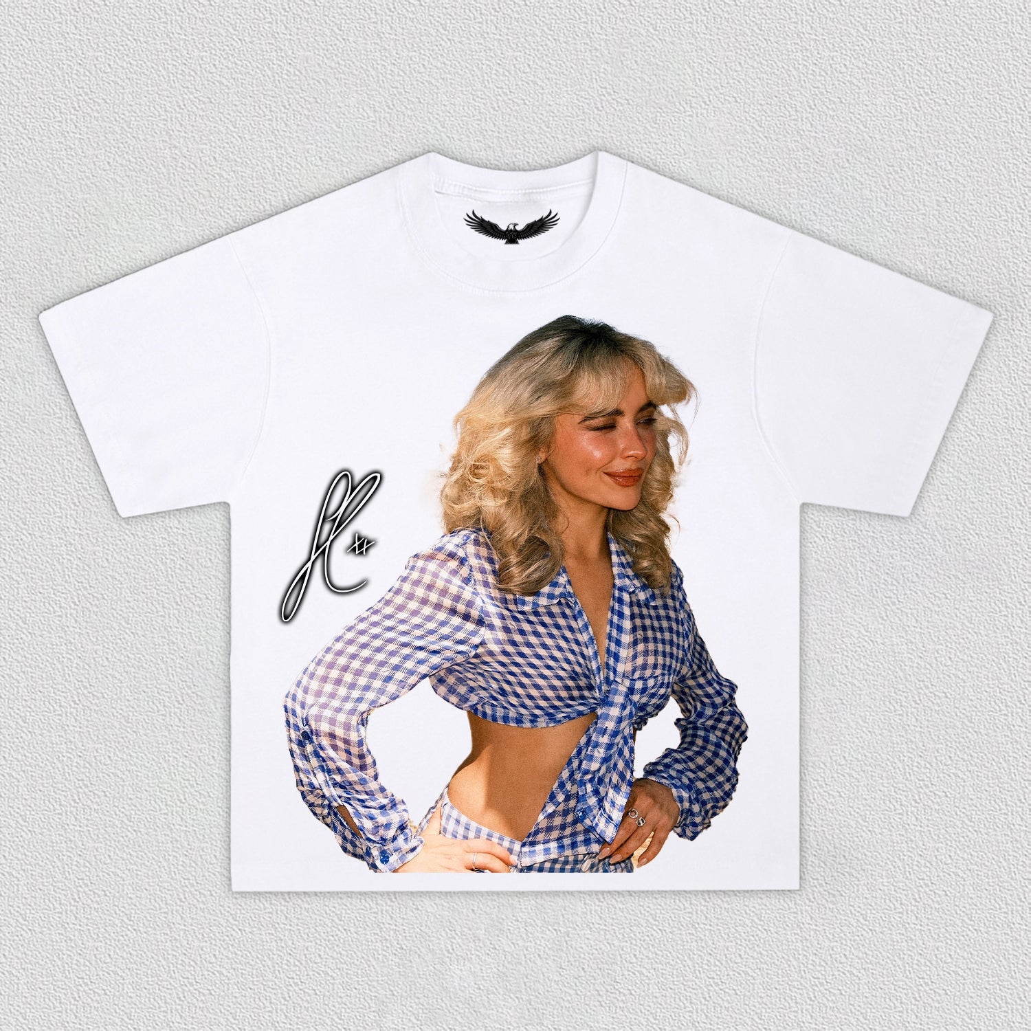 Sabrina Carpenter 2025-6.6-sign