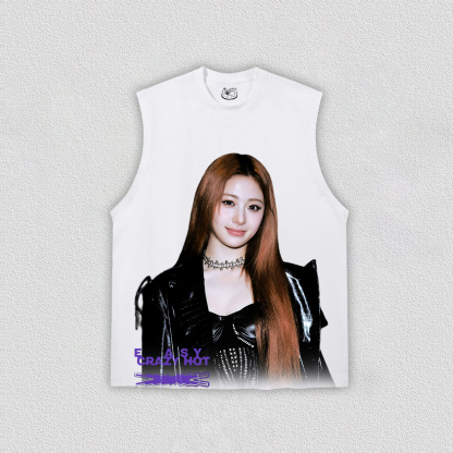 EASY CRAZY HOT Yunjin Tee