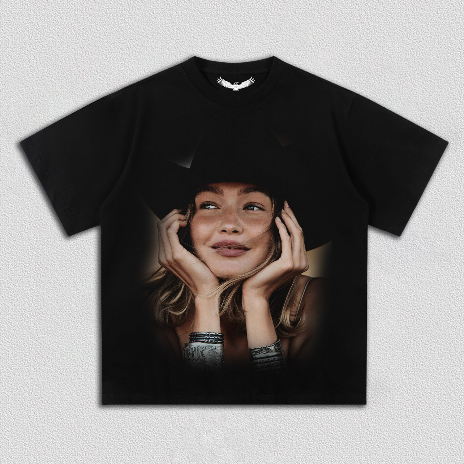 bellahadid TEE 3
