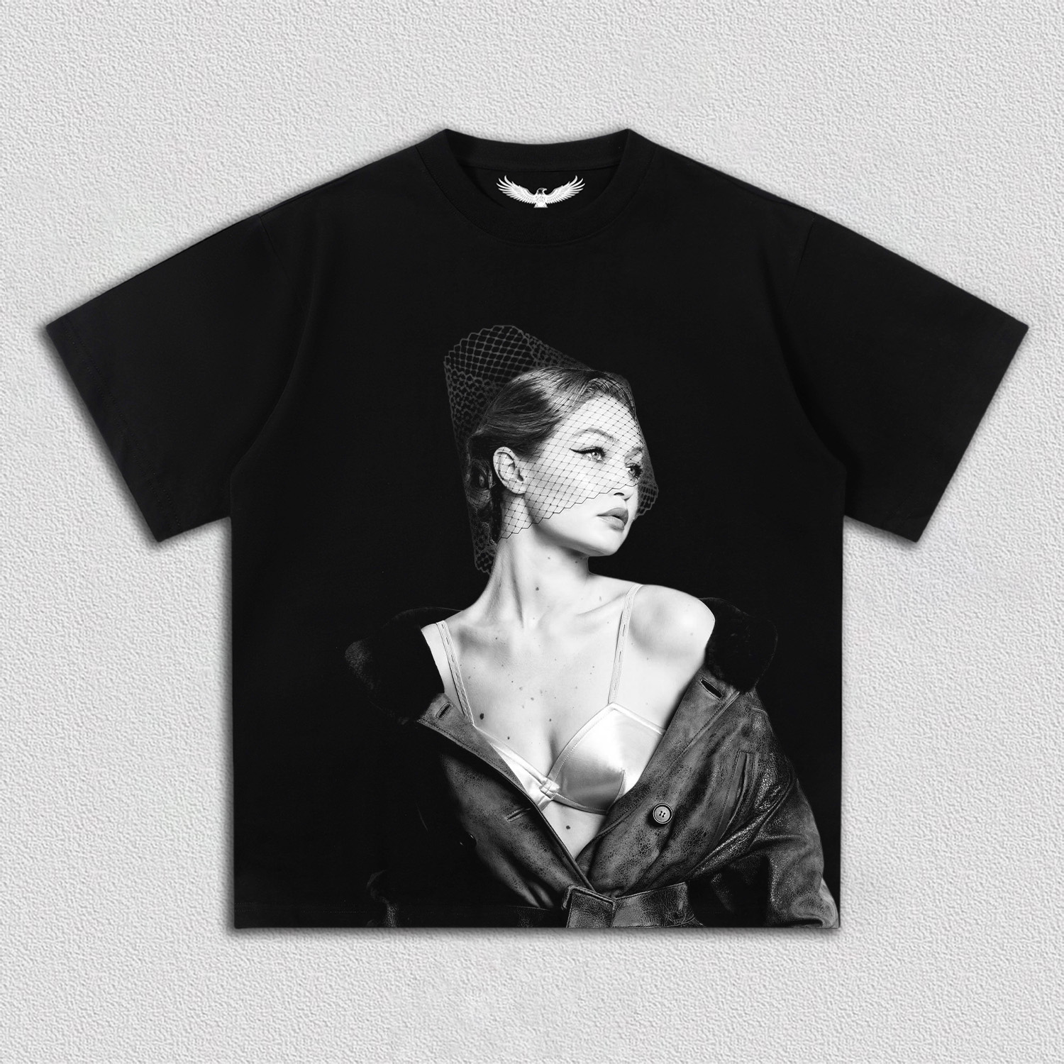 bellahadid TEE 5