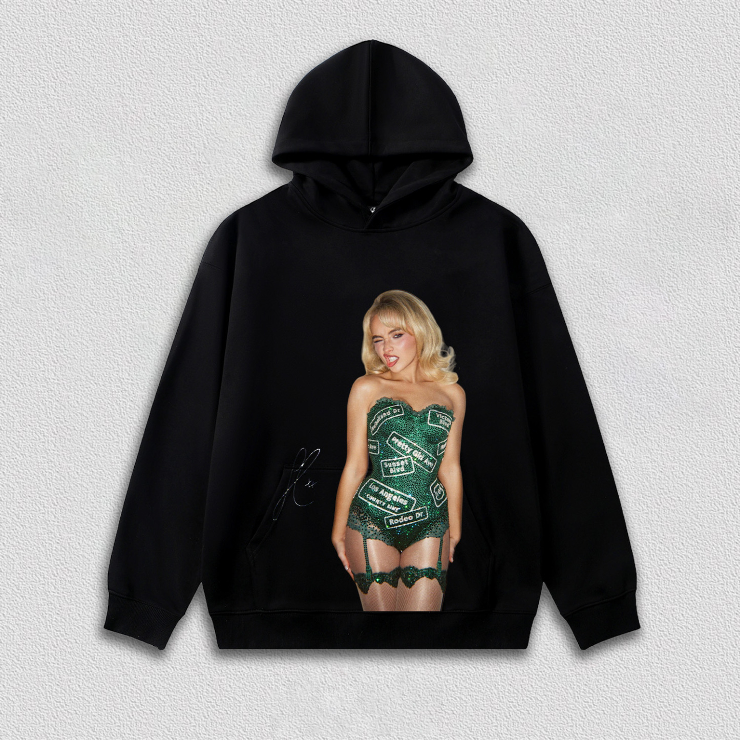 Sabrina carpenter tee