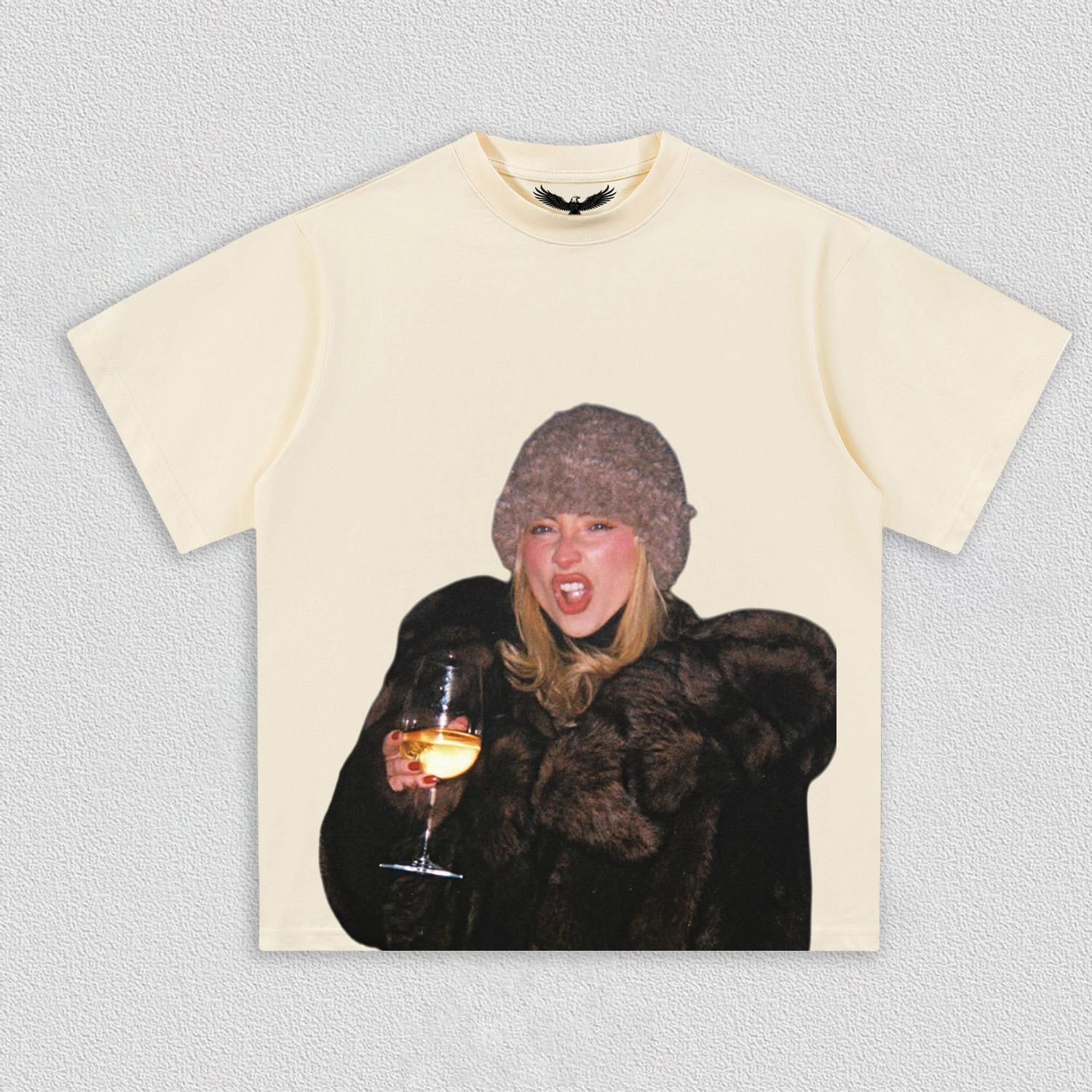 Sabrina Carpenter tee