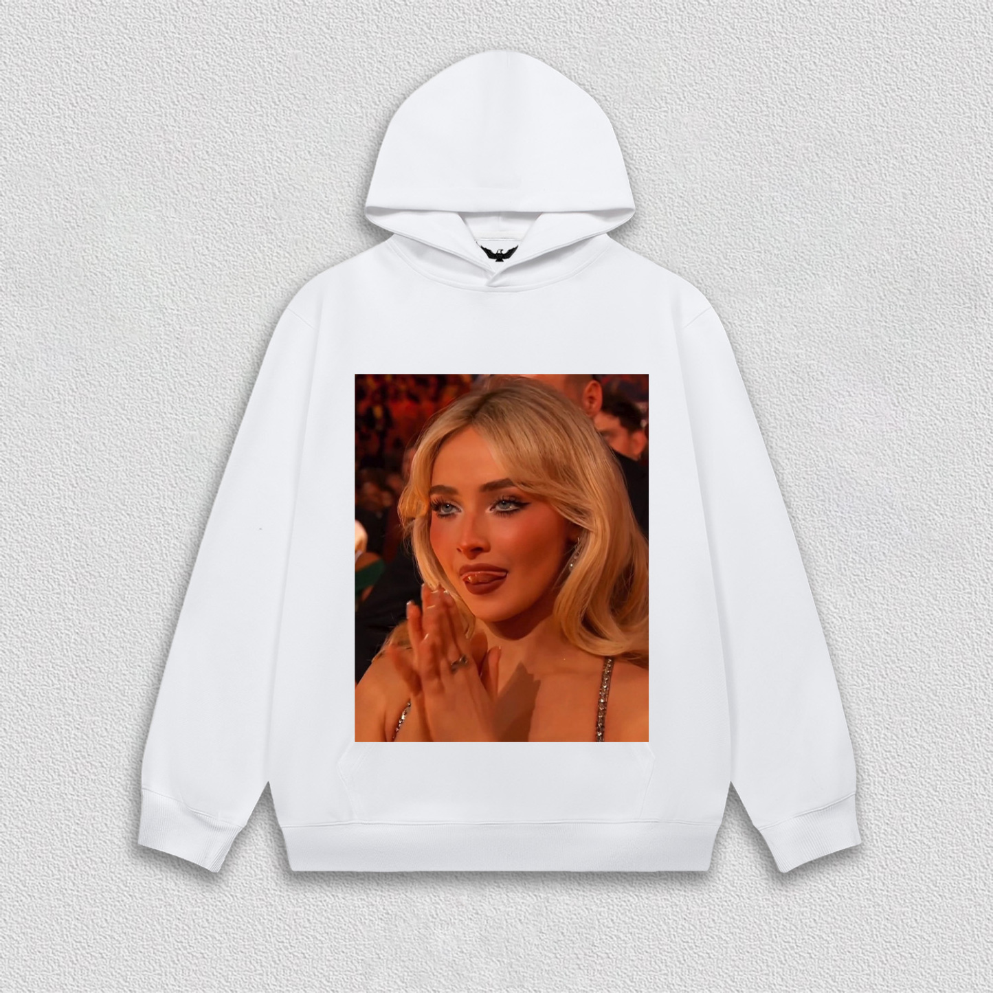 Sabrina carpenter grammy tee