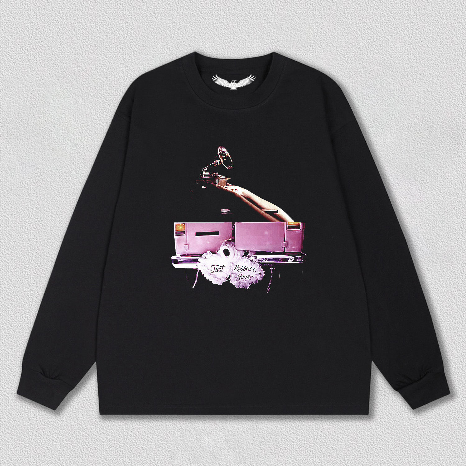 Sabrina Carpenter Just Robbed a House TEE