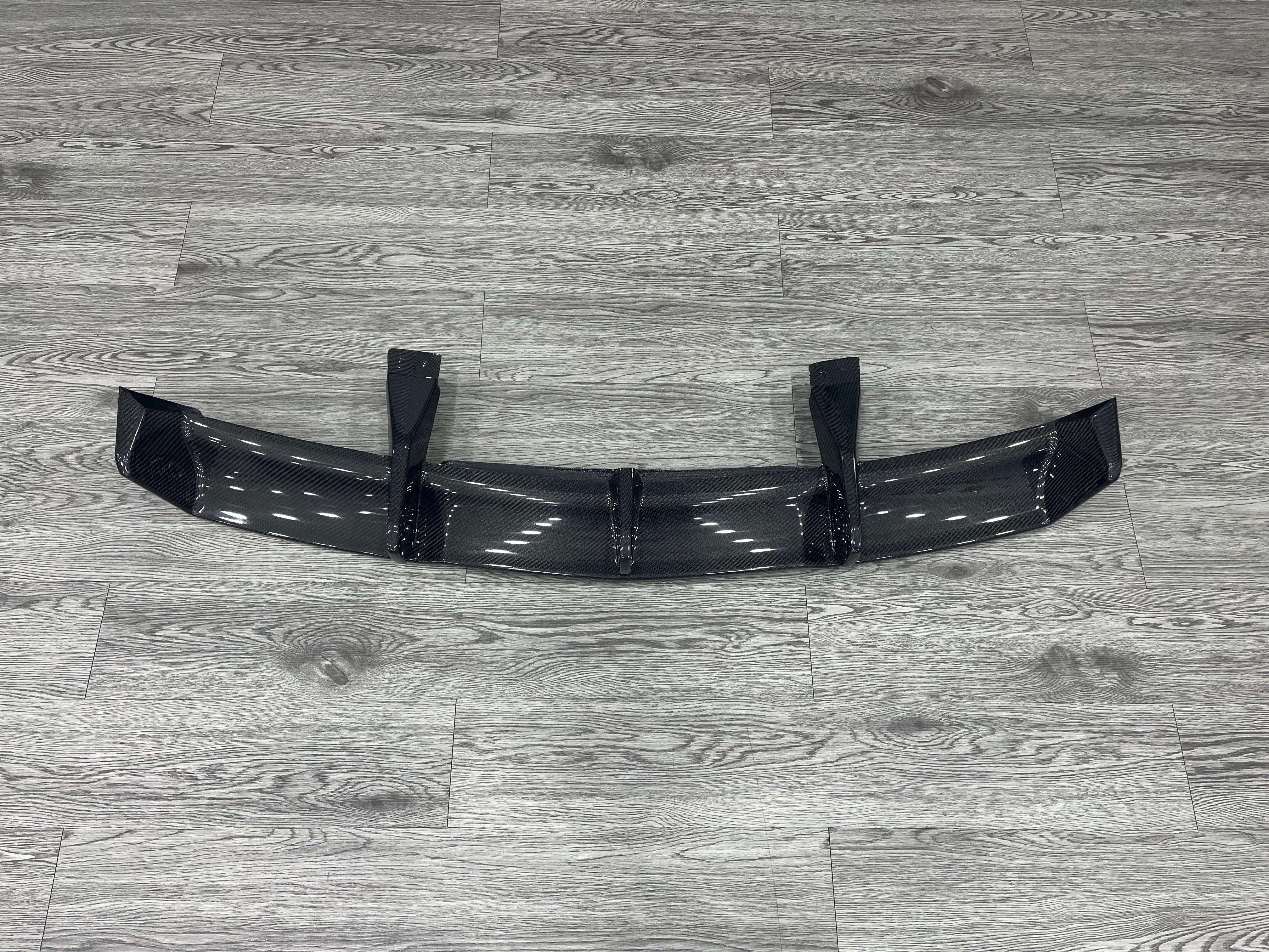 Carbon Fiber Rear Diffuser 2Pcs for Chevrolet Corvette C8 Z06 | OEM Style