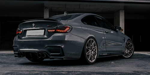 For BMW F82/F83 M4-CCO