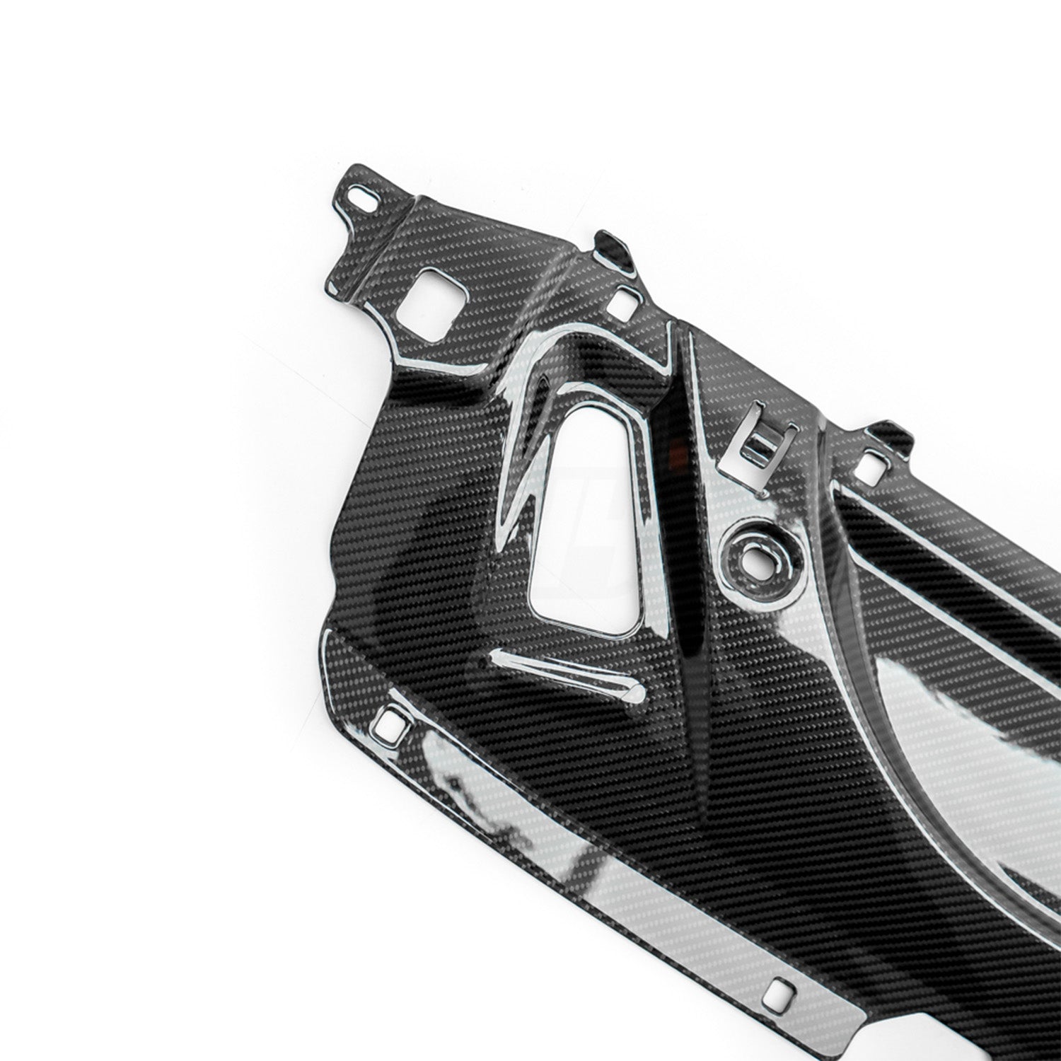 MHC+ BMW G90 & G99 M5 Full Replacement Radiator Cooling Shroud Slam Panel In Pre Preg Carbon Fibre-CCO