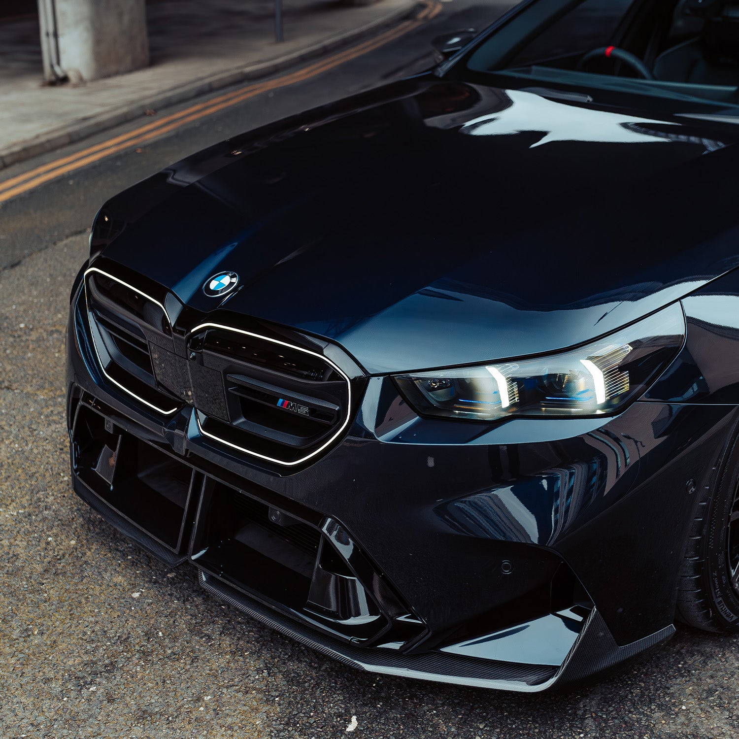 MHC+ BMW G90 & G99 M5 Performance Style Front Splitter In Pre Preg Carbon Fibre-CCO