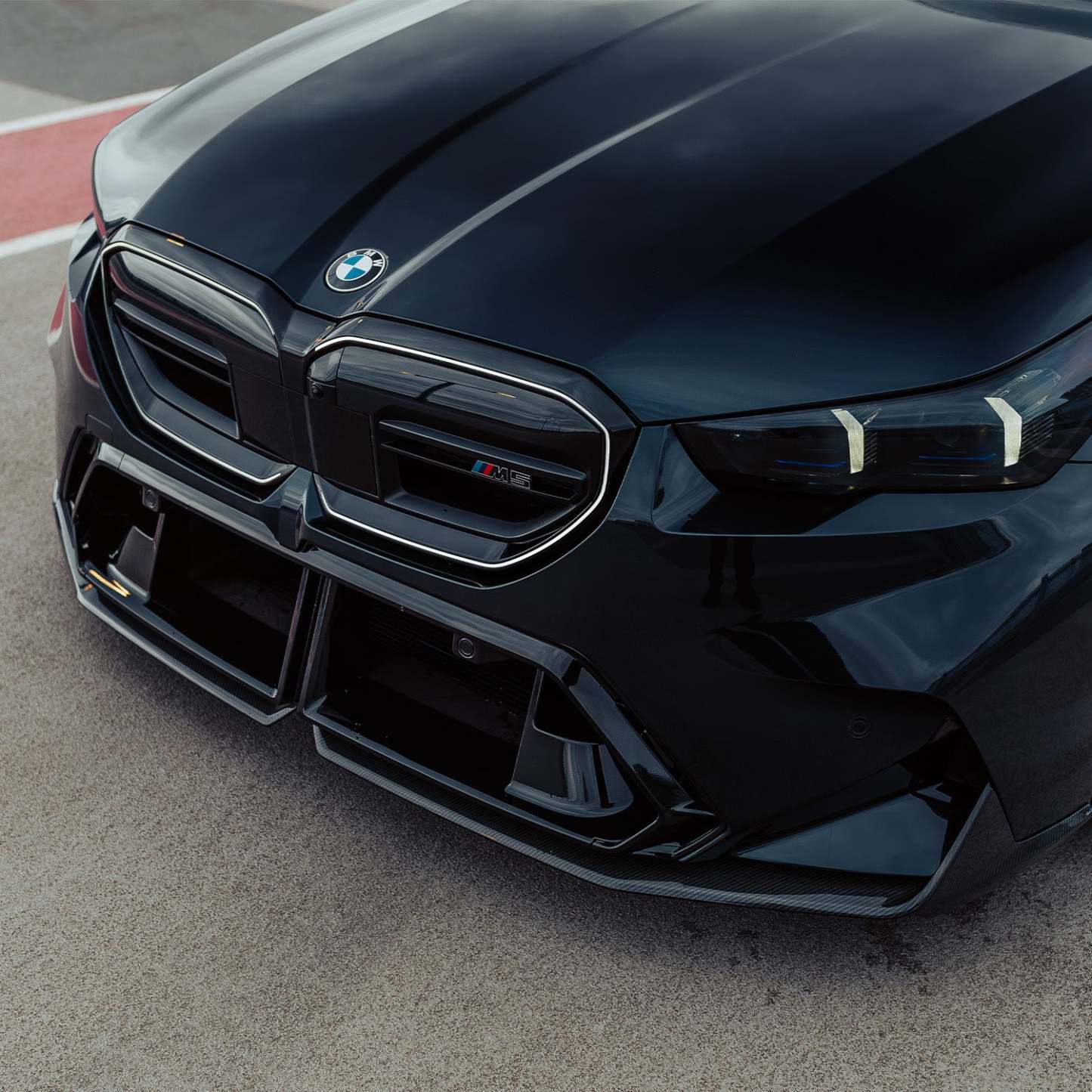 MHC+ BMW G90 & G99 M5 Performance Style Front Splitter In Pre Preg Carbon Fibre-CCO