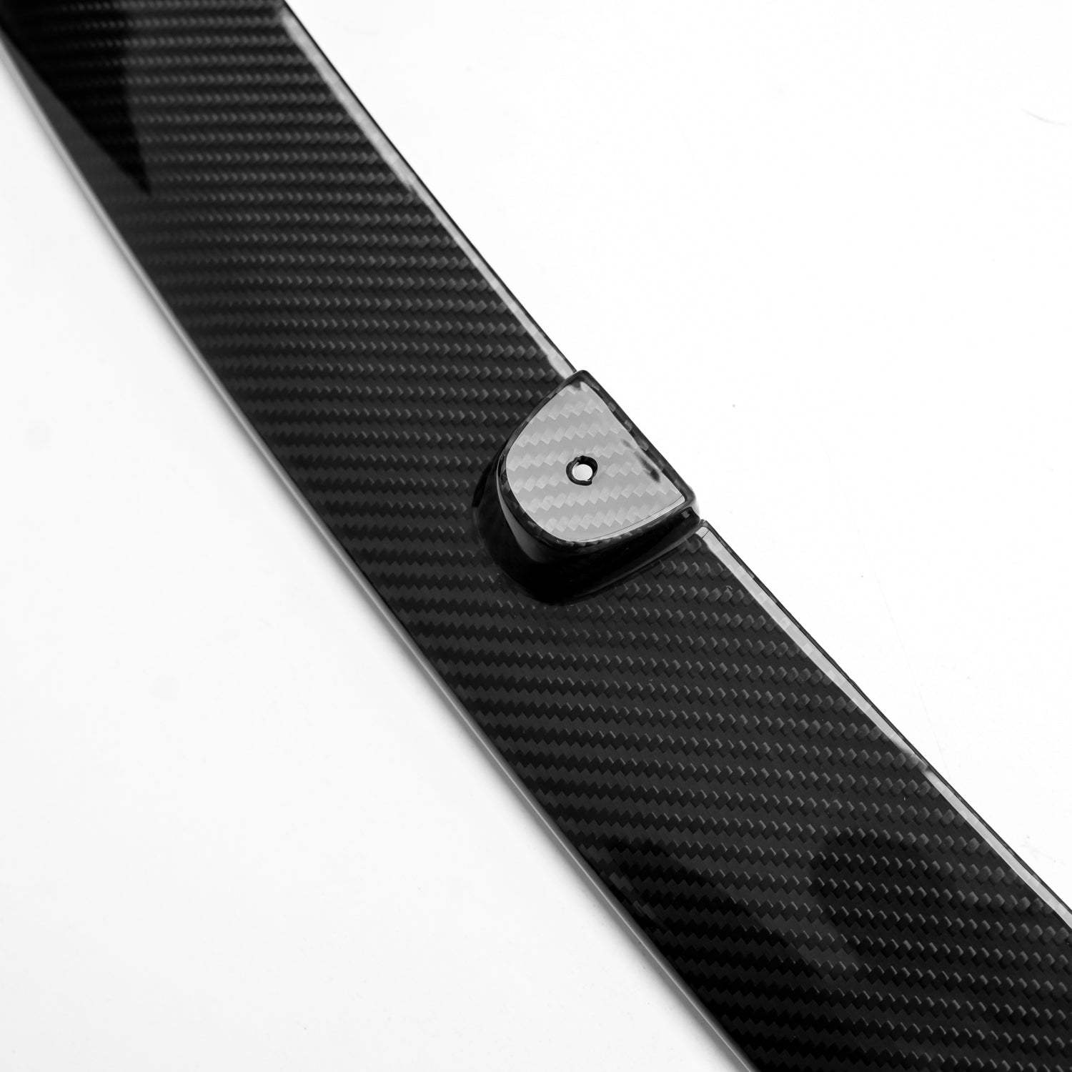 MHC+ BMW M3/M4 Performance Style Front Splitter Without Duct Covers In Gloss Pre Preg Carbon Fibre (F80/F82/F83)-CCO