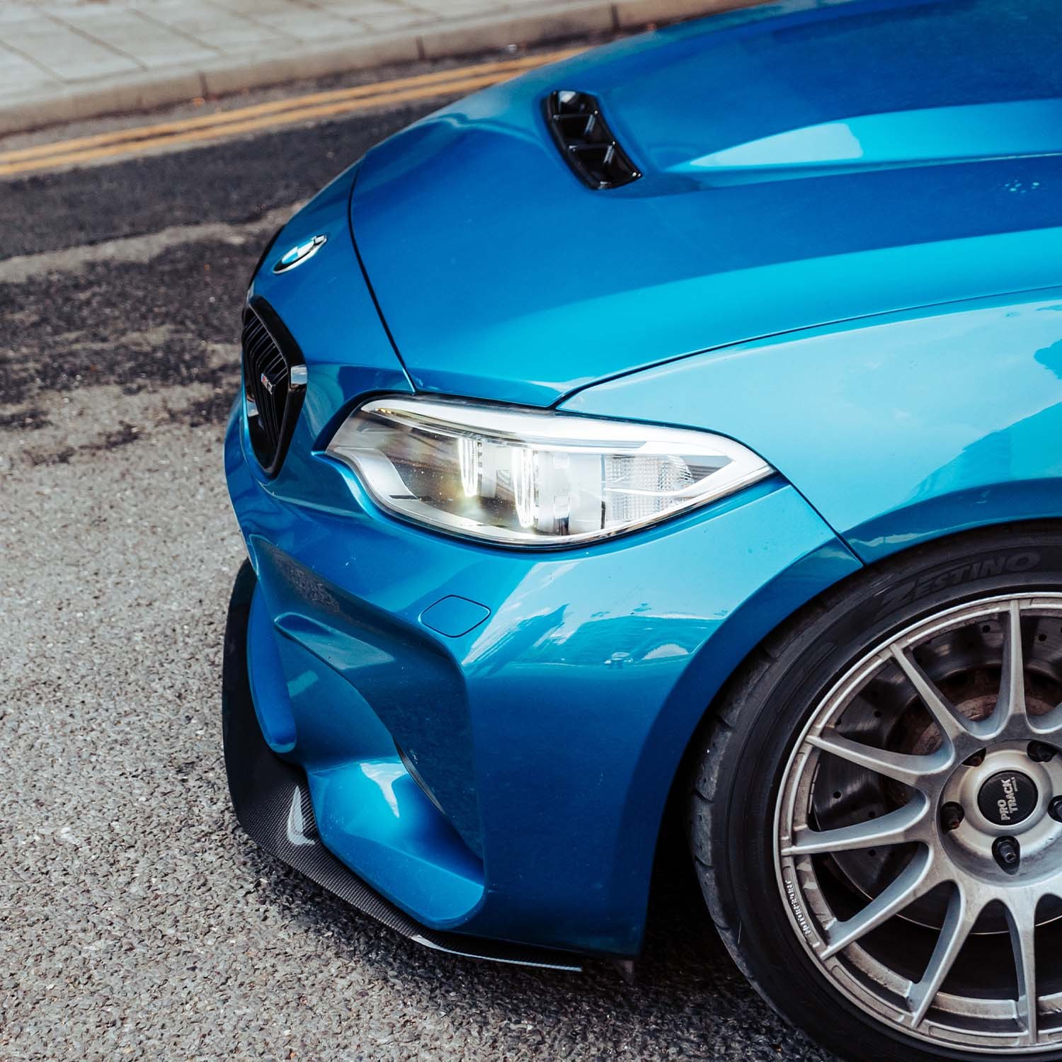 MHC+ BMW M2 N55 GT Style Front Splitter In Gloss Pre Preg Carbon Fibre (F87)-CCO