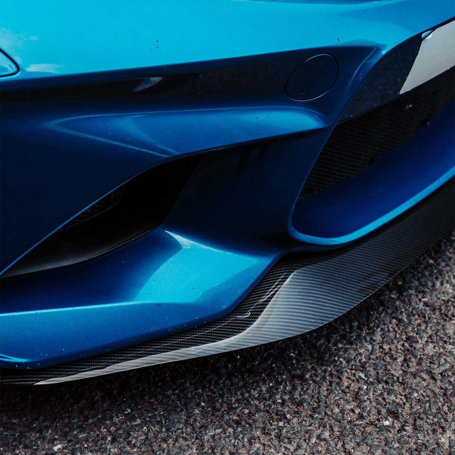 MHC+ BMW M2 N55 GT Style Front Splitter In Gloss Pre Preg Carbon Fibre (F87)-CCO