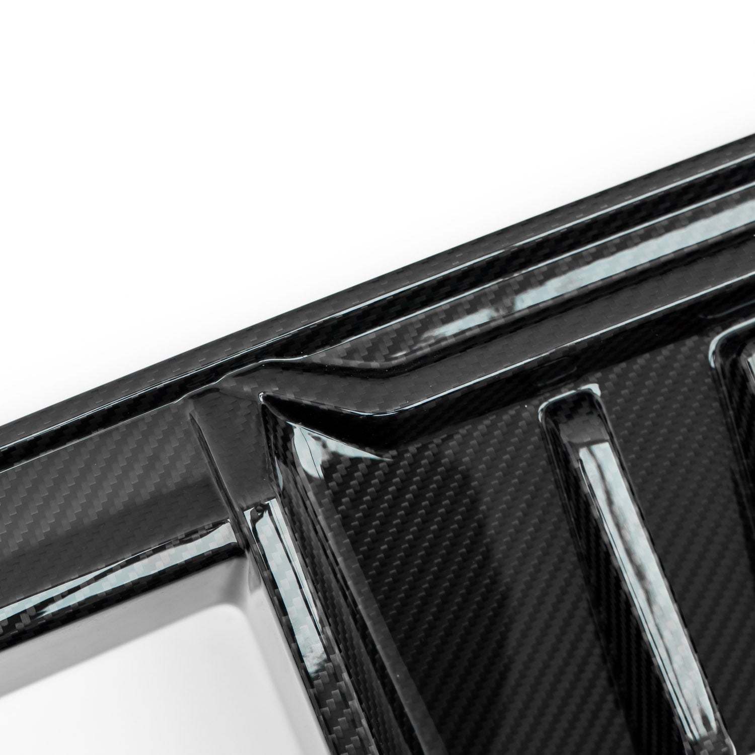 MHC+ BMW M3/M4 DF1 LED Rear Diffuser In Gloss Pre Preg Carbon Fibre (G80/G81/G82/G83)-CCO