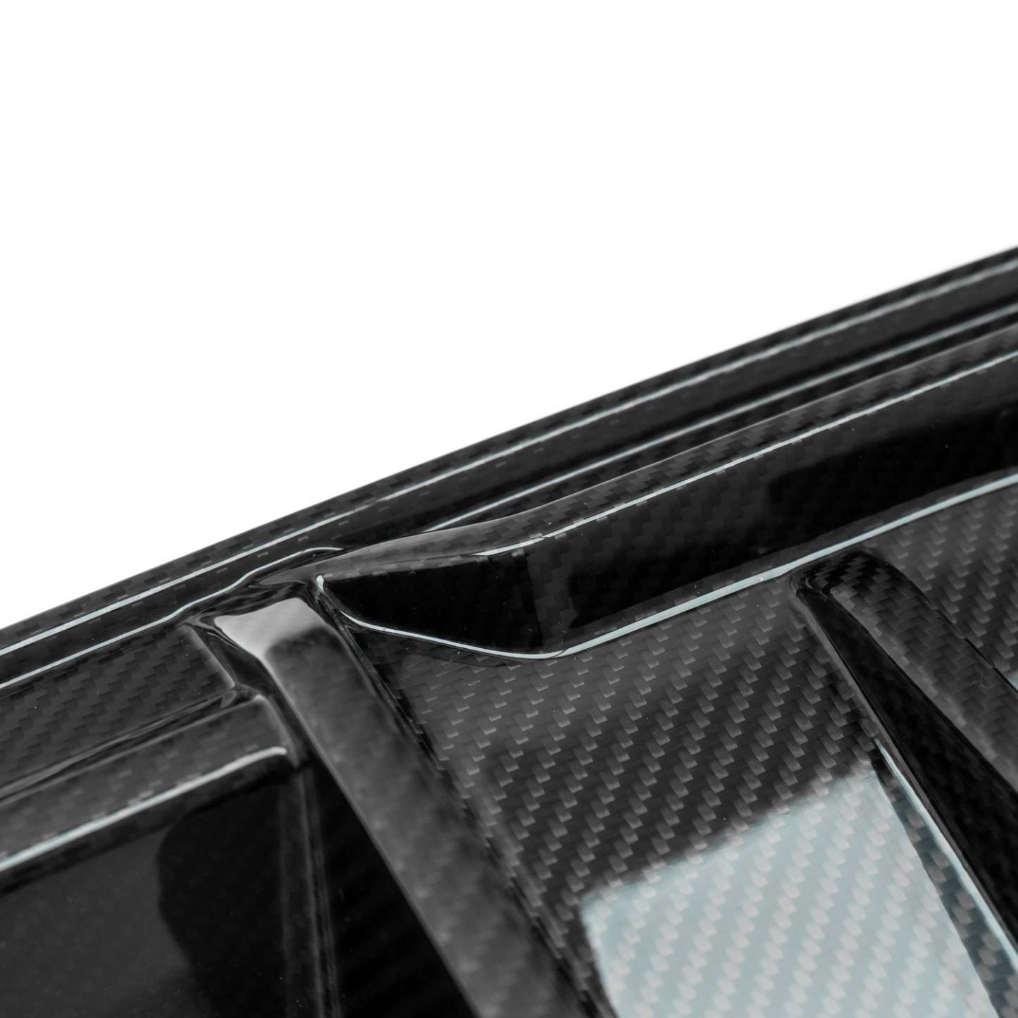 MHC+ BMW M3/M4 DF1 LED Rear Diffuser In Gloss Pre Preg Carbon Fibre (G80/G81/G82/G83)-CCO