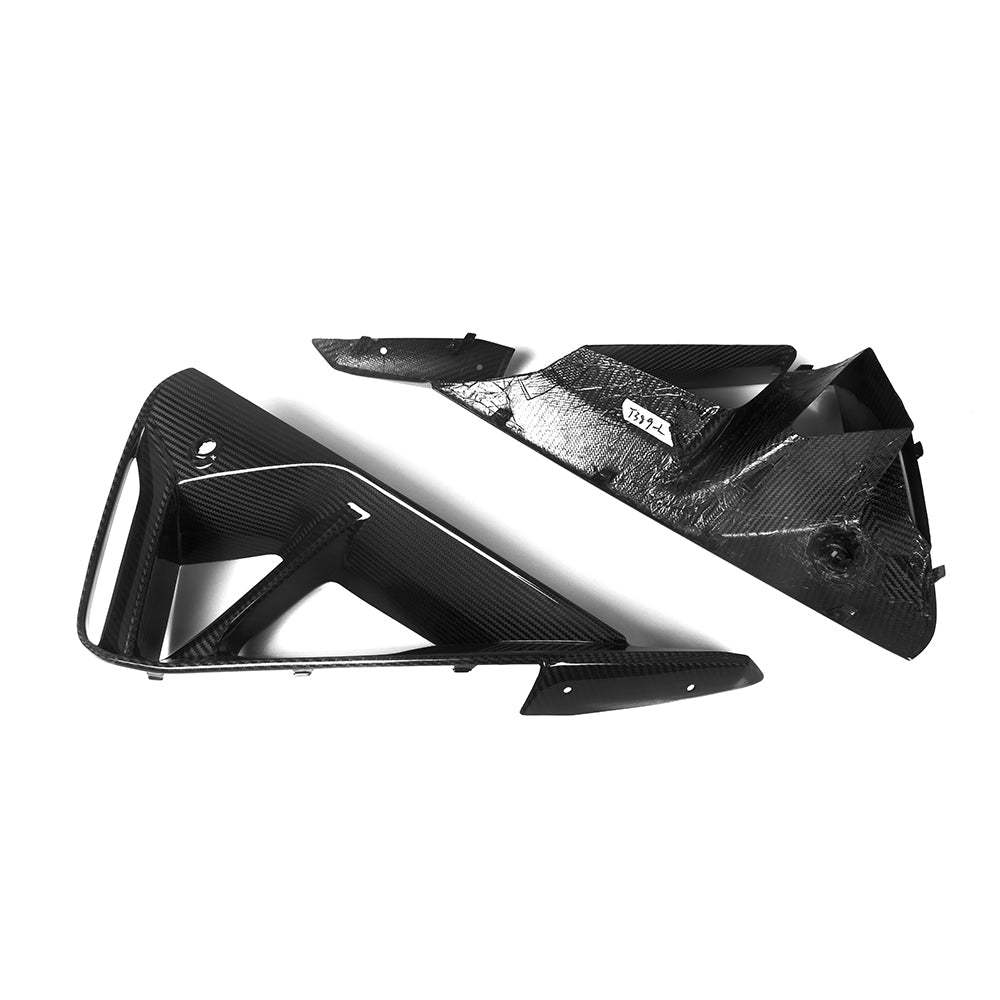 SooQoo BMW G42 M240i Front Ducts In Gloss Carbon Fibre-CCO