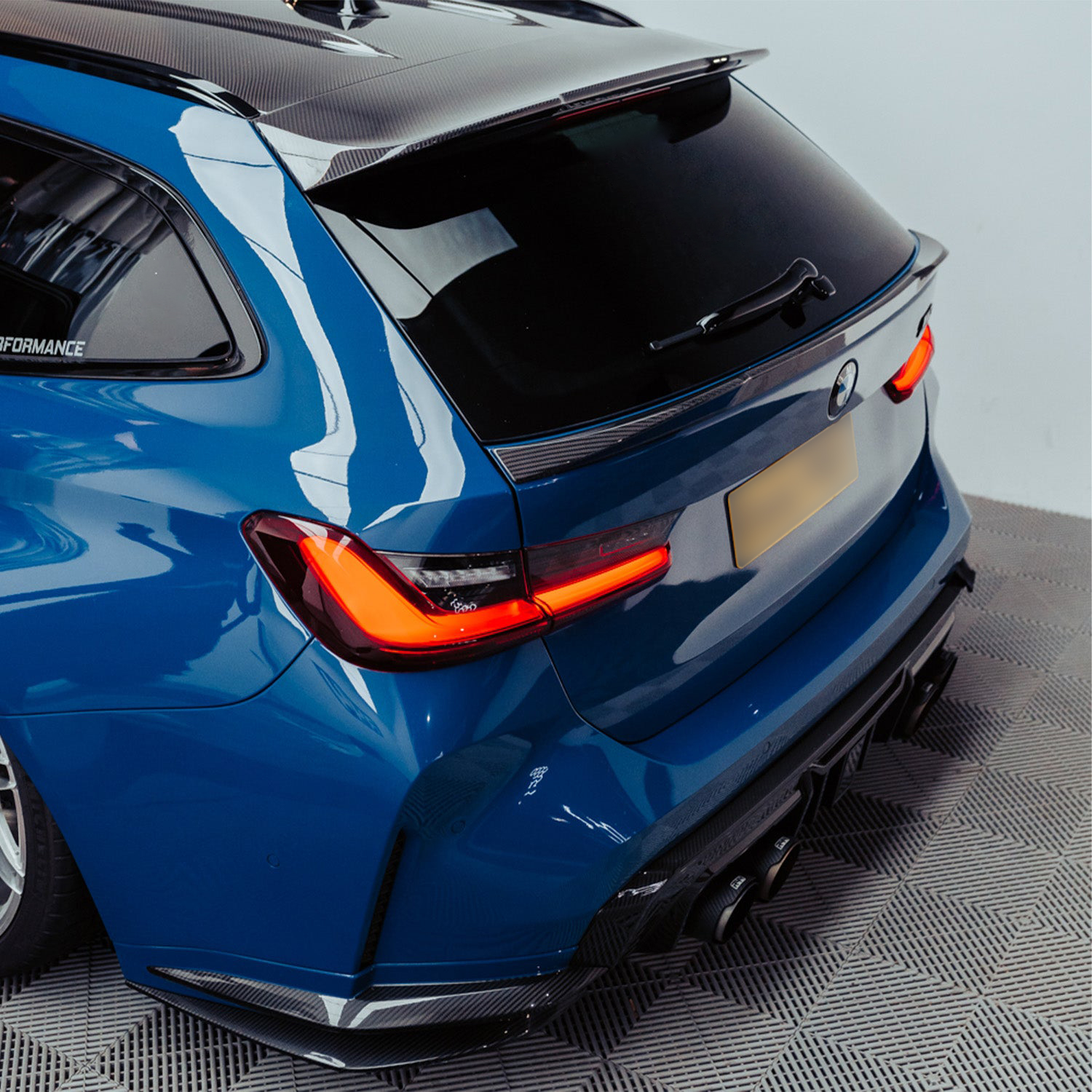 SooQoo BMW G81 M3 Touring Roof Spoiler In Gloss Pre Preg Carbon Fibre (2023+)-CCO