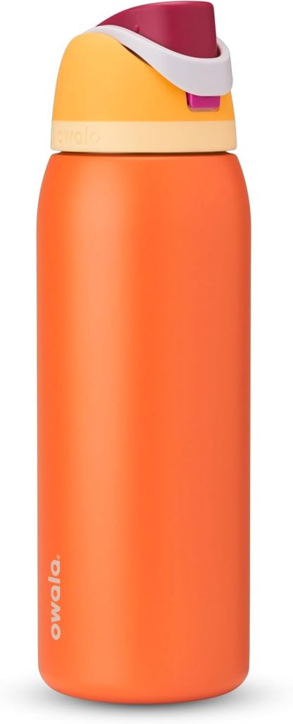 Owala FreeSip Insulated Stainless Steel Water Bottle with Straw, BPA-Free Sports Water Bottle, Great for Travel, 24 Oz, Denim