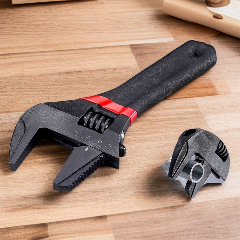 Pipe work multifunction short handle wrench