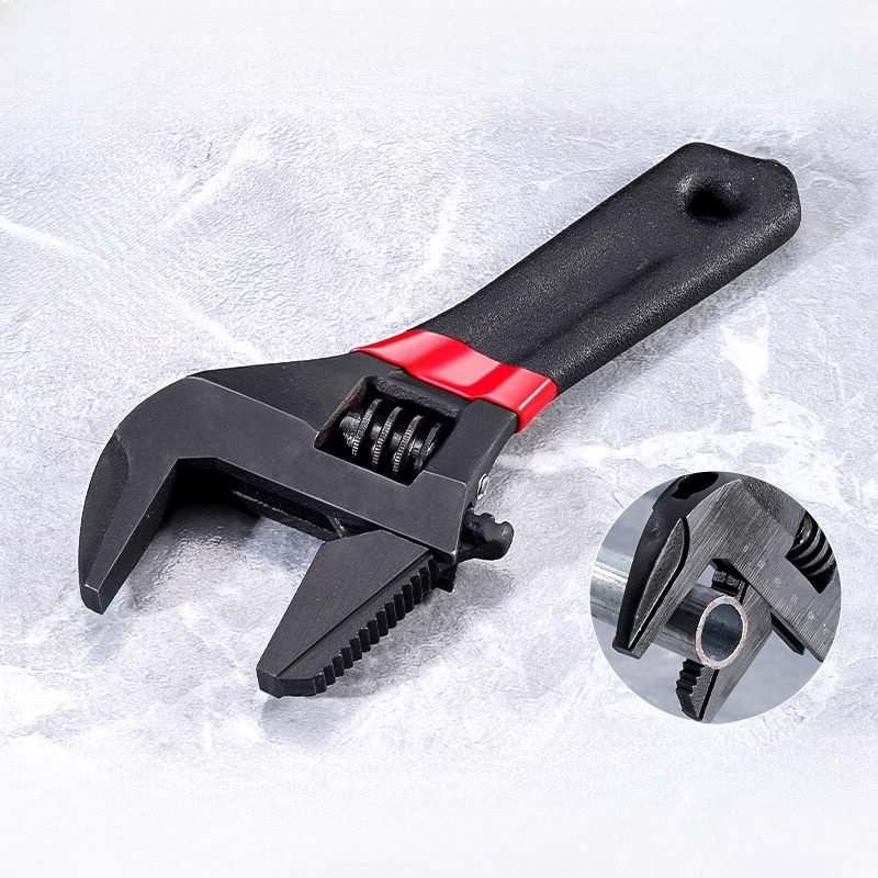 Pipe work multifunction short handle wrench