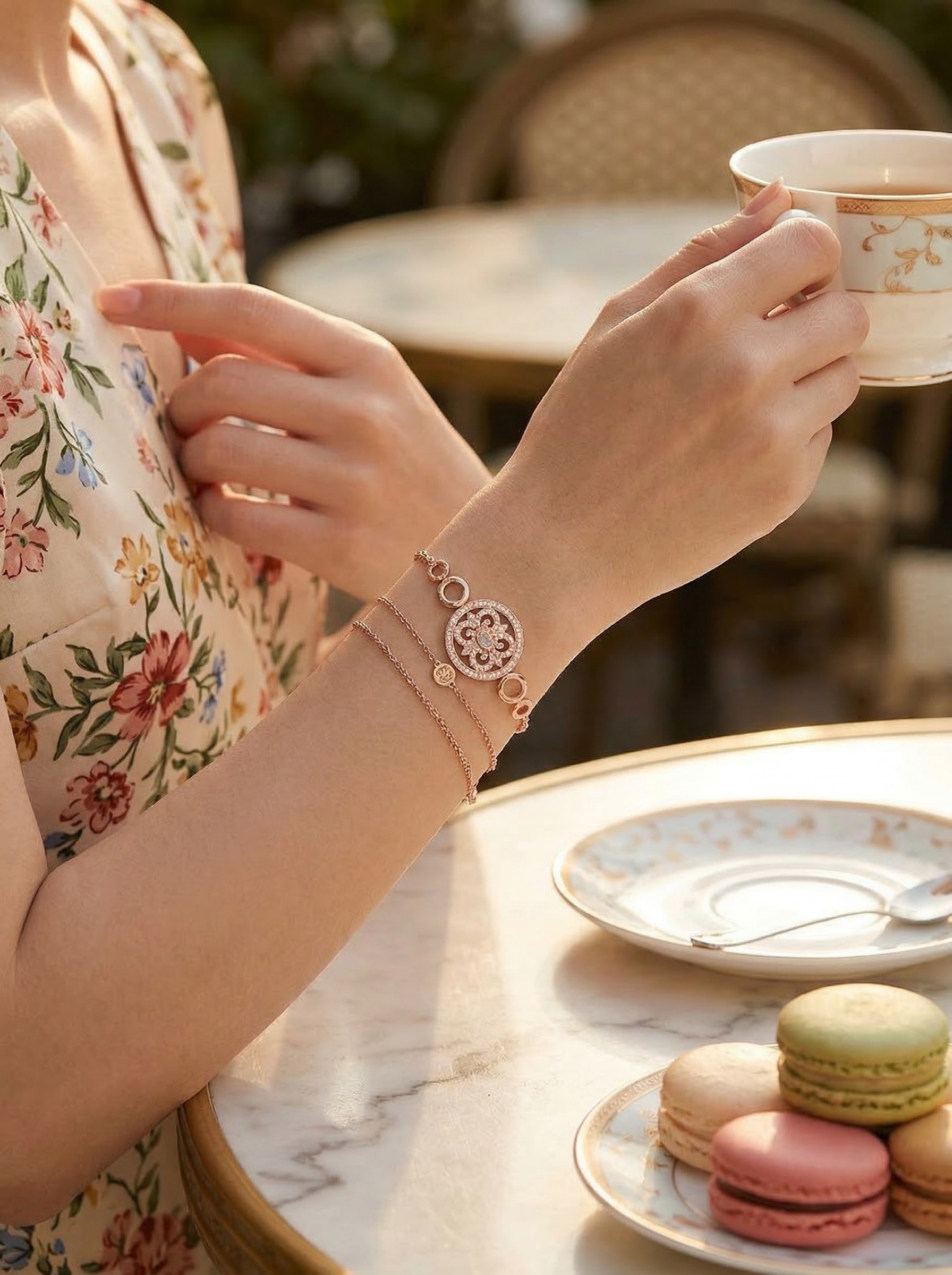 Victoria Court Style Young Princess Pink Rose Gold Hollowed-Out Floral Artistic Bracelet 