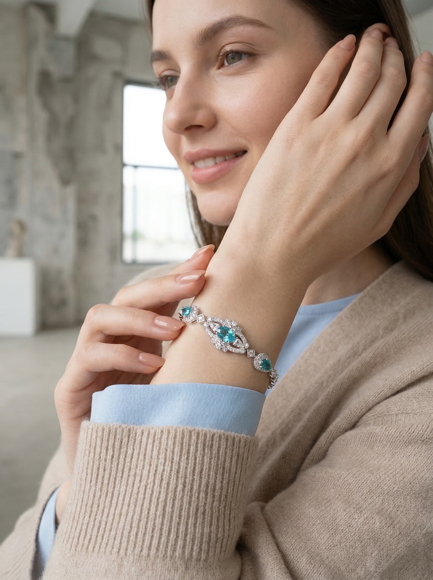 Maldives Sea Blue Collection Bracelet - A classic and fashionable piece featuring Paraiba tourmaline and high-purity natural gemstones weighing 6.8 carats.