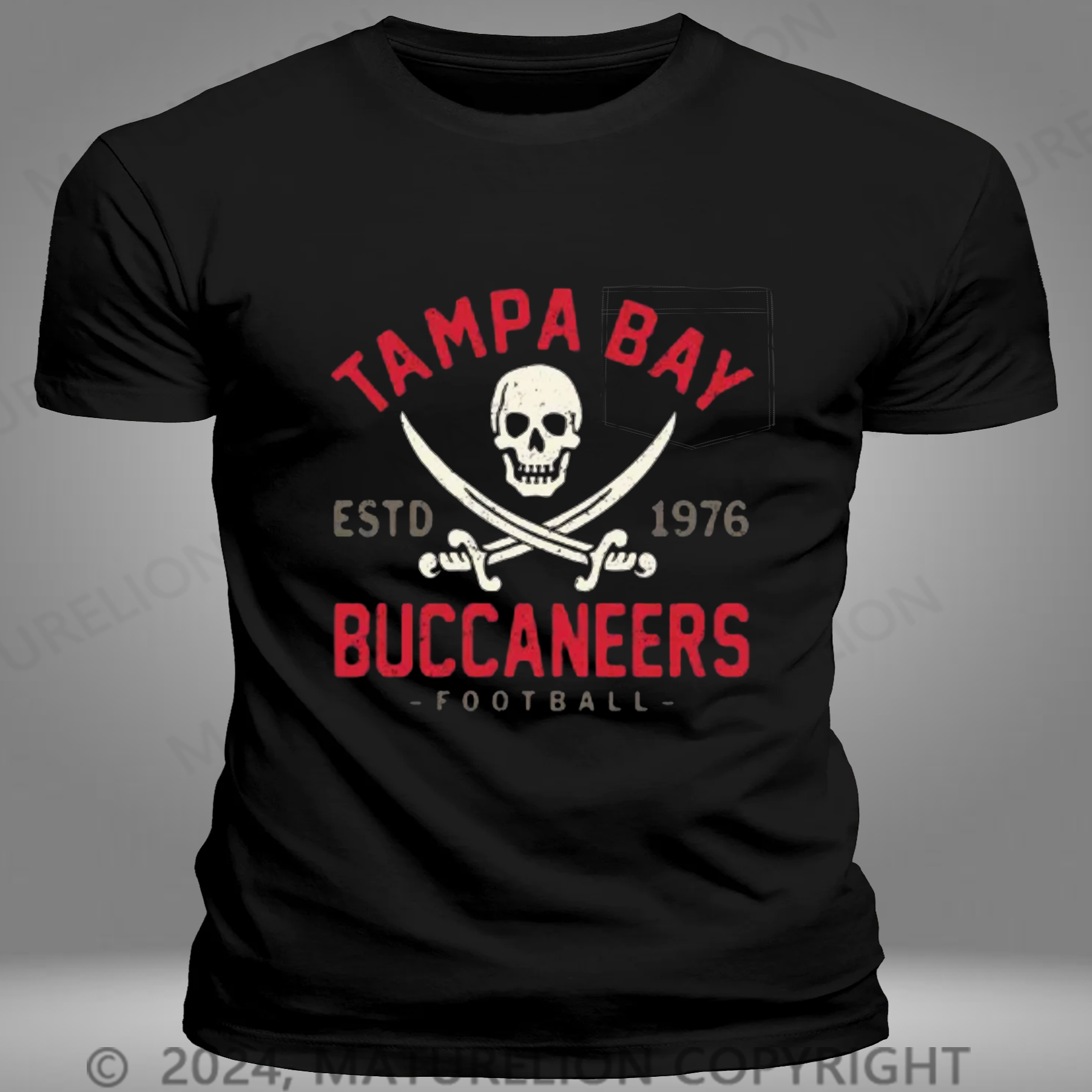Maturelion Super Bowl  T-Shirt Retro Tampa Bay Buccaneers by Buck Pocket T-shirt