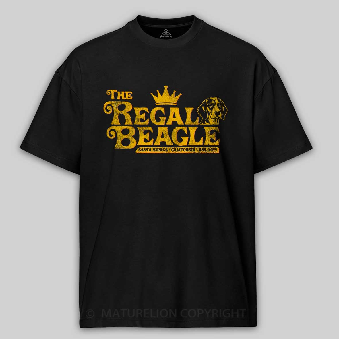 Maturelion Regal Beagle Lounge 1977 Worn Cotton T-shirt