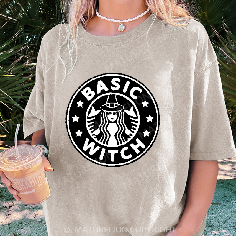 Maturelion Women's T-shirt Basic Witch DTG Washed T-shirt