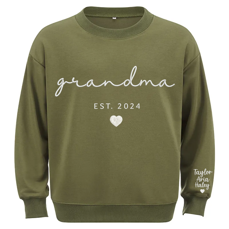 Maturelion Custom Grandma Sweatshirt With Grandkids Names On Sleeve Cotton Sweatshirt