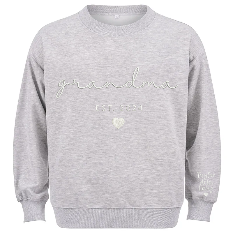 Maturelion Custom Grandma Sweatshirt With Grandkids Names On Sleeve Cotton Sweatshirt