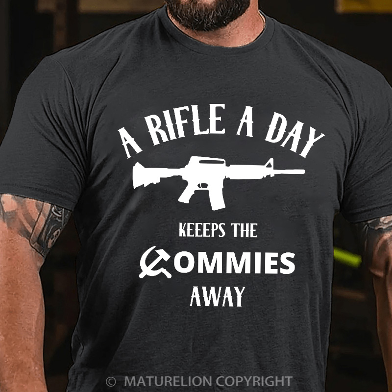 Maturelion Men's T-Shirt A Rifle A Day Cotton T-Shirt