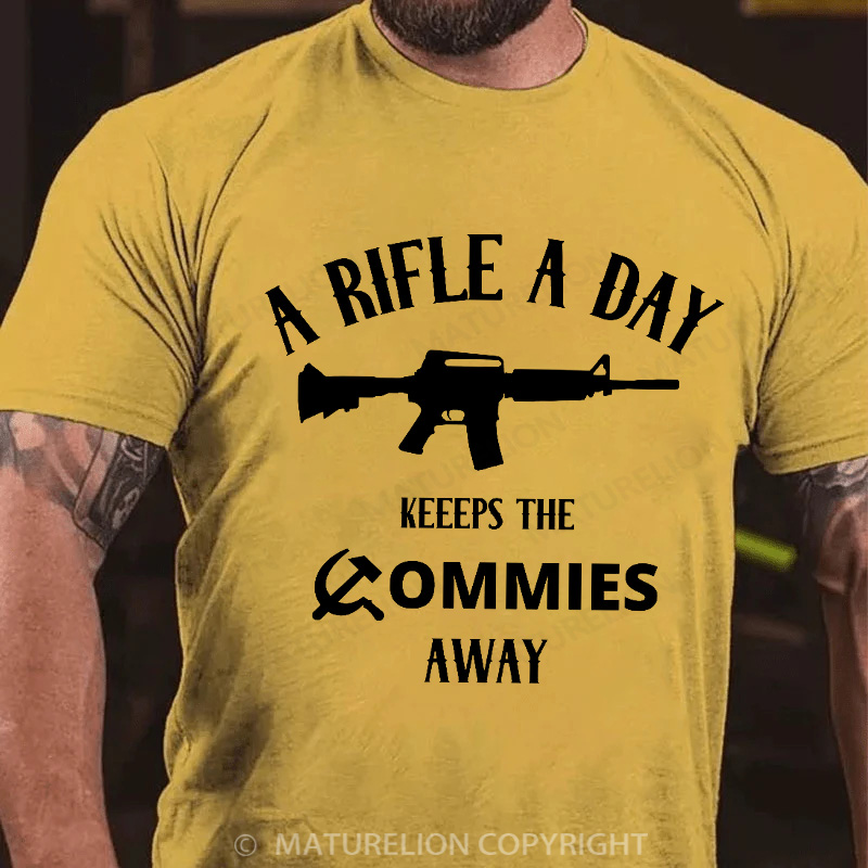 Maturelion Men's T-Shirt A Rifle A Day Cotton T-Shirt