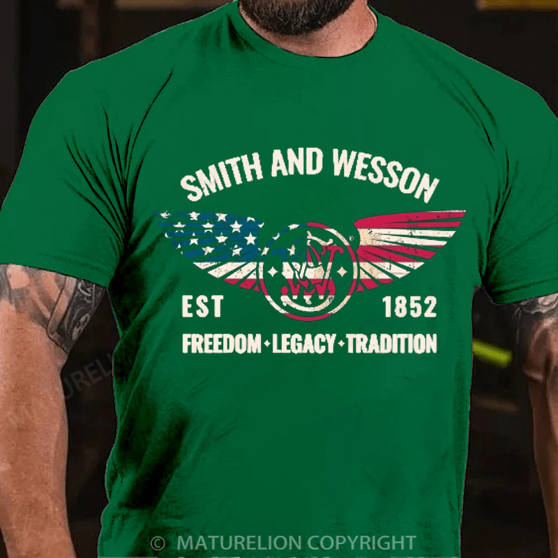 Maturelion Men's T-Shirt Stars & Stripes Wings Cotton T-Shirt