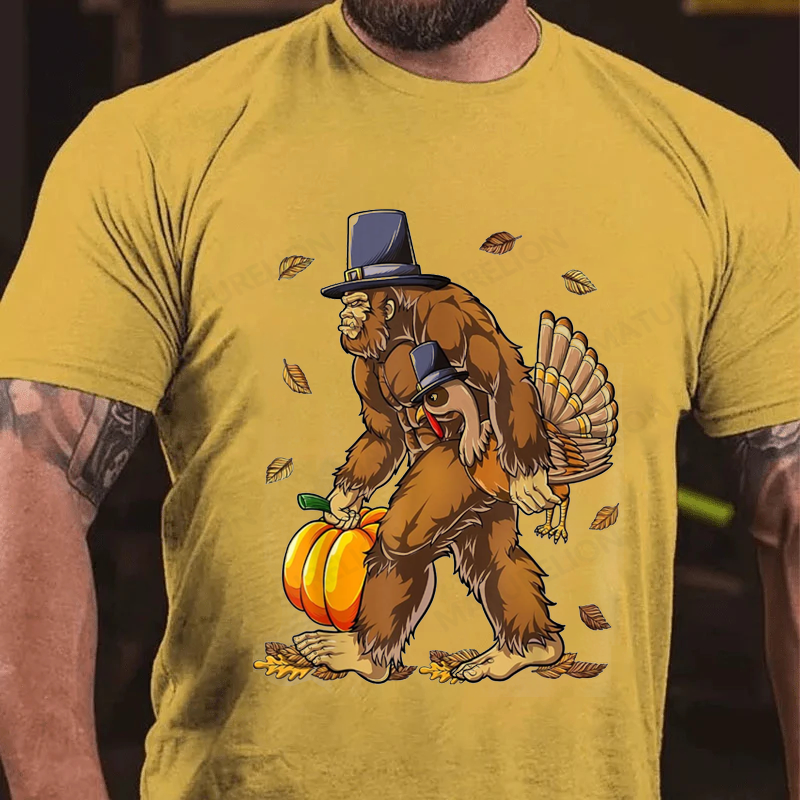 Maturelion Men's T-Shirt Bigfoot Turkey Pumpkin Thanksgiving Cotton T-Shirt