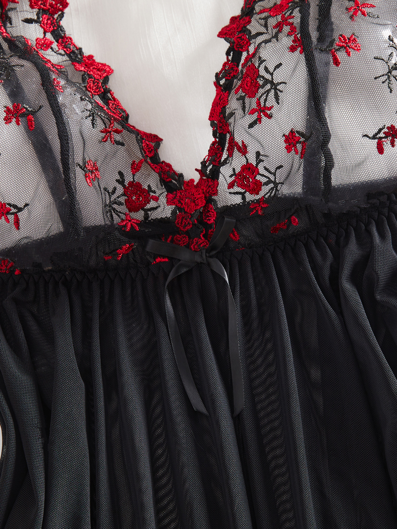 Embroidered nightgown#7