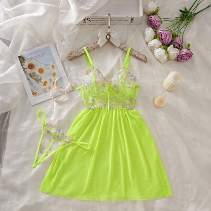 Embroidered nightgown#4