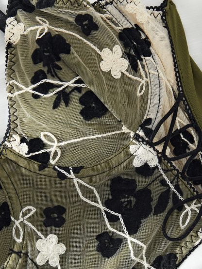 [Copy][Copy][Copy][Copy]Embroidered vest #3