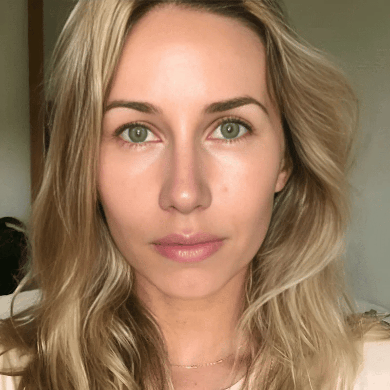 🔥Last Day $9.99🔥 Foundation 4 in 1 - Medium Spectrum